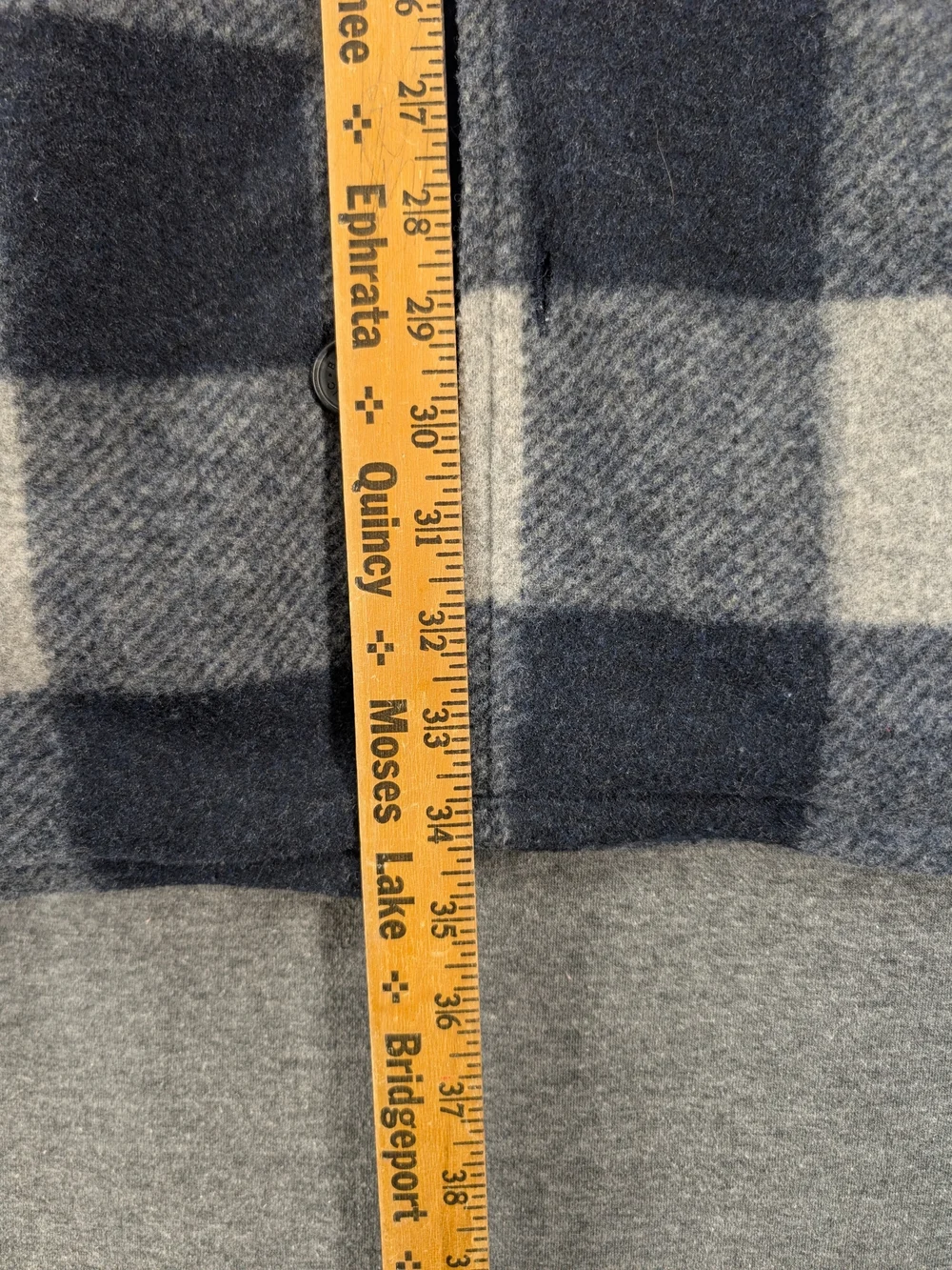 Banana Republic Men's Navy & Gray Plaid Wool Overshirt
